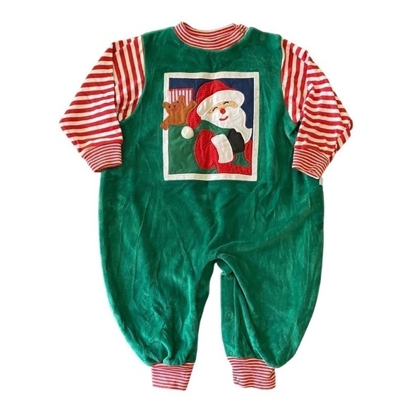 HEARTS DESIGN-HOLIDAY VELOUR ONESIE-18 MONTHS - Picture 1 of 7